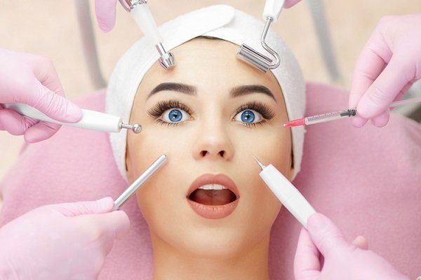 استخدام حقن الفيلر في عمليات التجميل