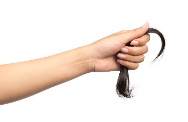 طرق علاج مشكلة الشعر الخفيف