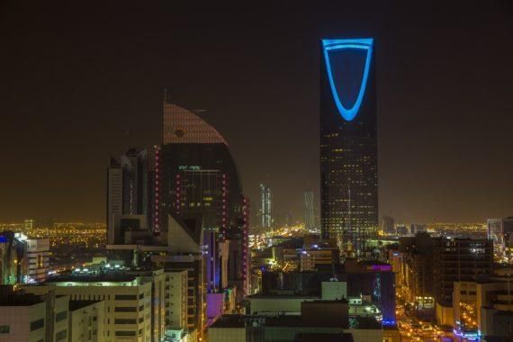 حقن البلازما للوجه في الرياض