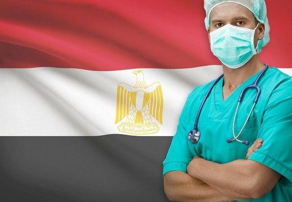 أشهر أطباء زراعة الشعر في مصر