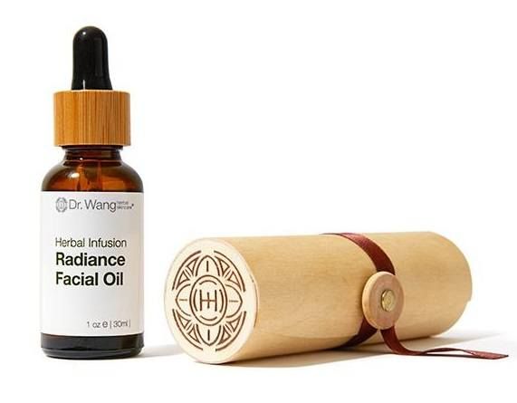 Radiance Facial Oil with Ginseng & Licorice Root من Dr. Wang Herbal Skincare