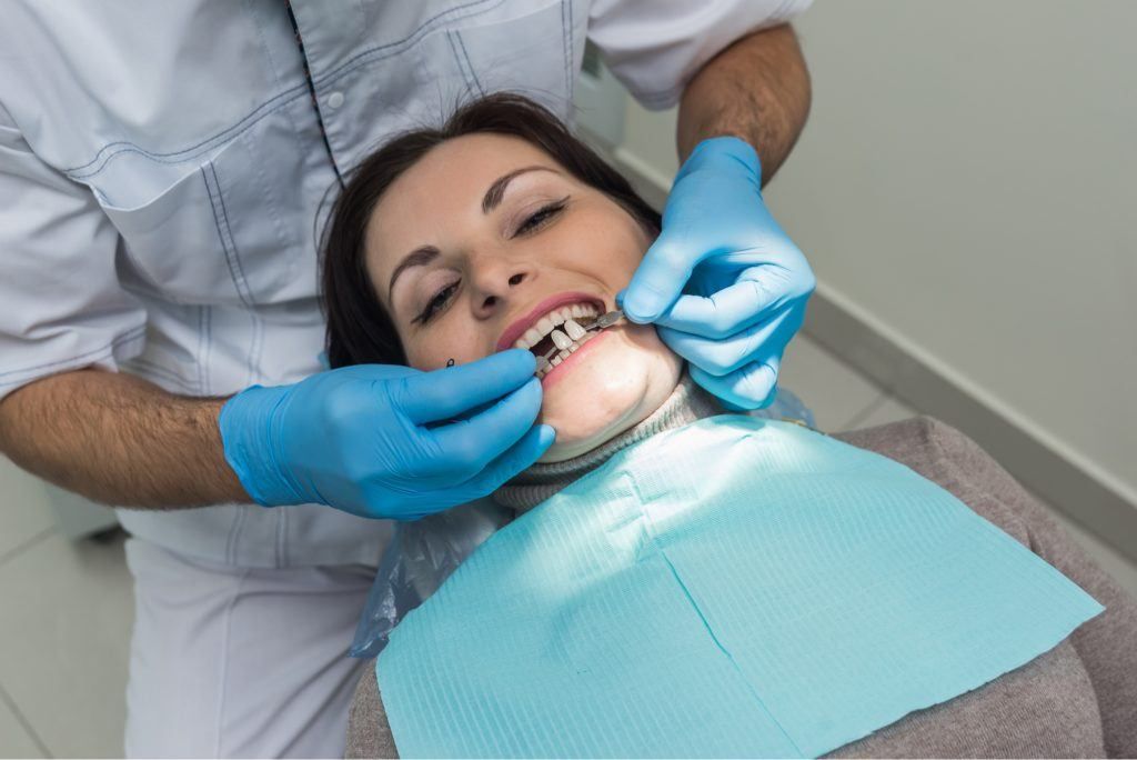 ما هي عملية ترميم الاسنان