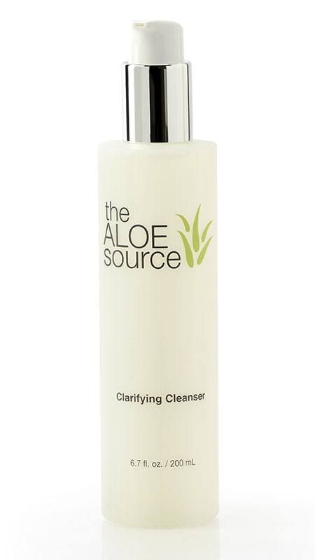 منتج تنظيف الوجه في المنزل CLARIFYING CLEANSER من The Aloe Source