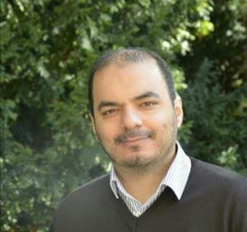 دكتور أحمد سمار أفضل طبيب أسنان في الأردن