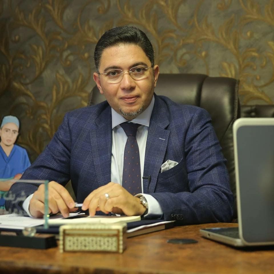 دكتور شريف نبيل أفضل دكتور تكميم في القاهرة