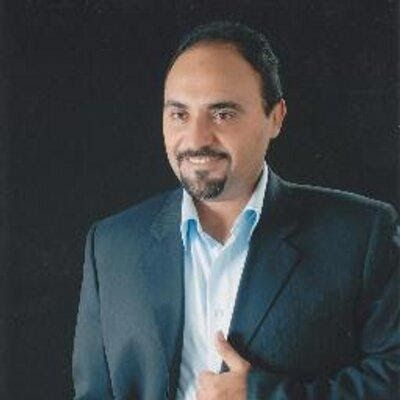 عيادة الدكتور مجدي عبدالسلام لزراعة الشعر وترميم الجلد