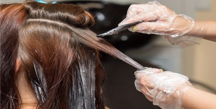 ⁨‎⁨يُساعد بيبي كريم الشعر على حماية الشعر والحفاظ على الصبغة⁩⁩