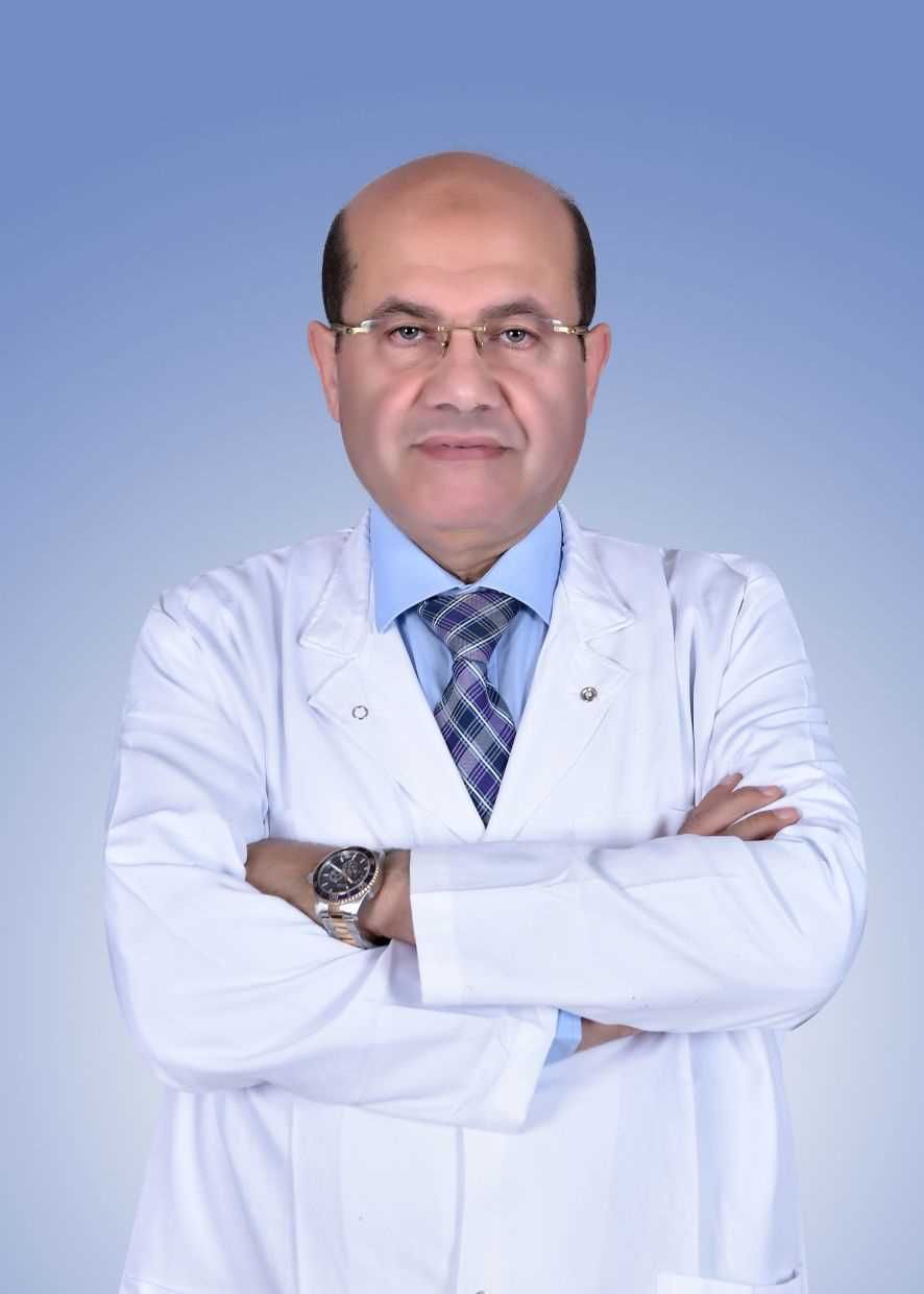 دكتور عبد العزيز الطويل