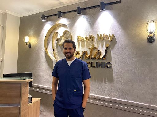 د. حسام محمود Toothway Dental Clinic