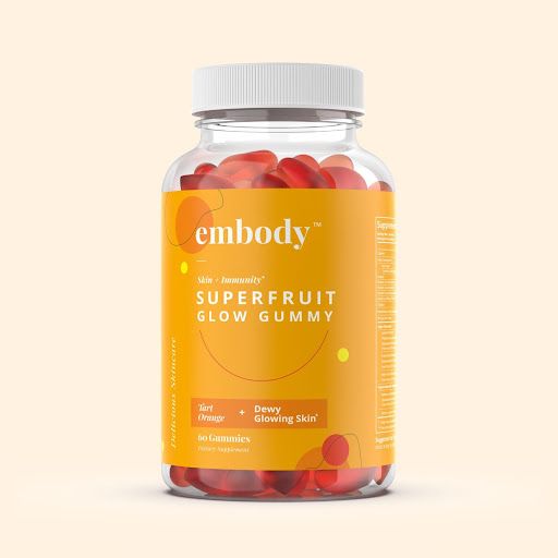 علكات سوبر فروت لتوهج البشرة The Superfruit Glow Gummy من إمبودي Embody