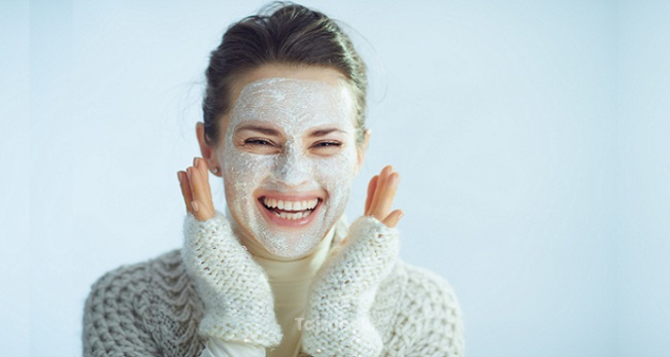 أفضل 7 منتجات لترطيب بشرتك الجافة خلال فصل الشتاء