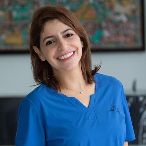الدكتورة حنان لويزي | Dr. Hanane Louizi