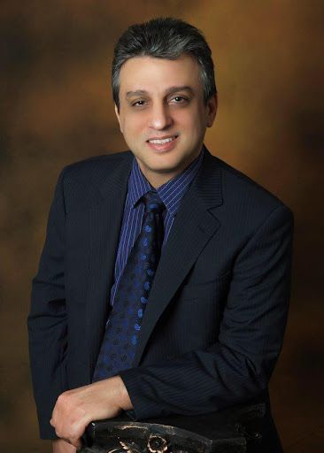 الدكتور بهزاد خورفاش